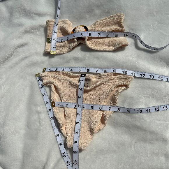 Hunza G. Flora Seersucker Bandeau Bikini Top and Bottom Blush Peach Pink OS NWT - Picture 7 of 15